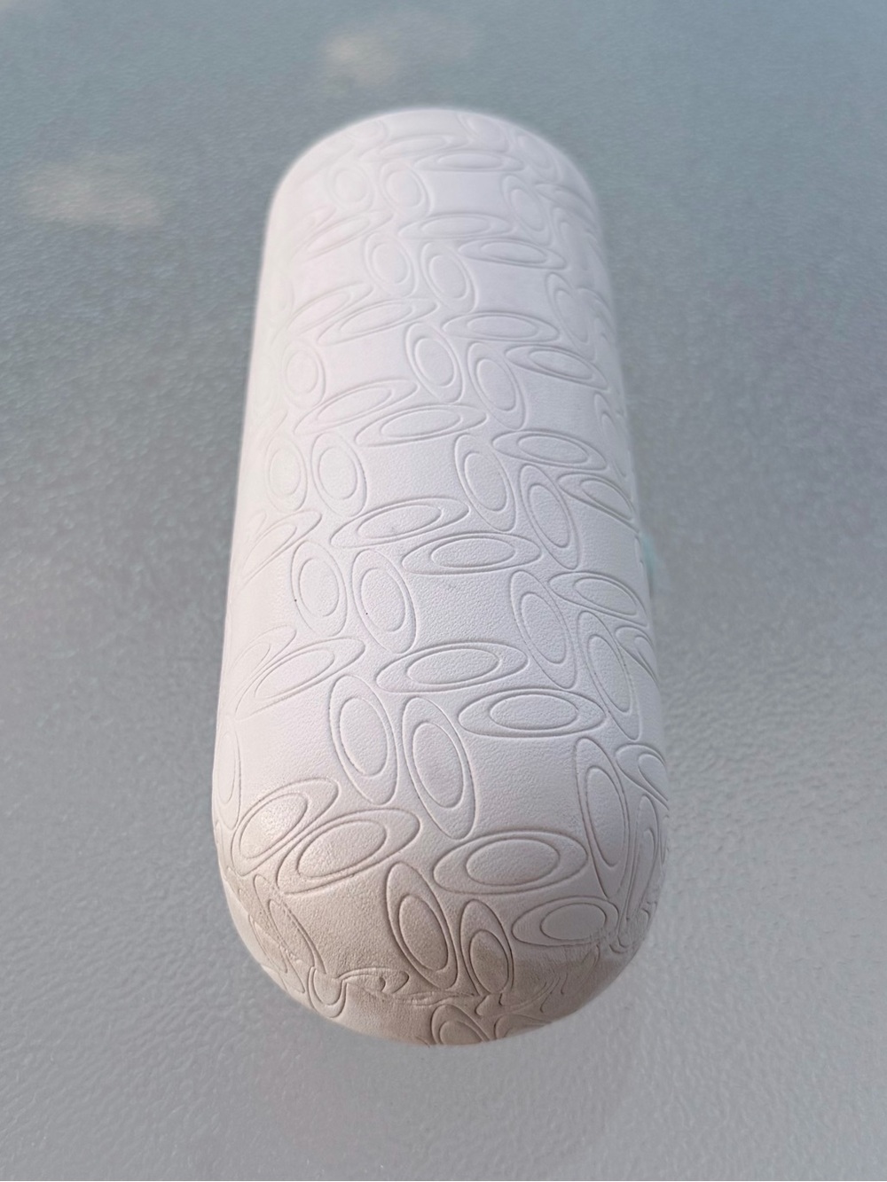 Oakley White Embossed O Sunglass/Eyeglass Hard Case - Picture 7 of 7